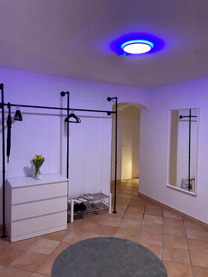 Traumhafte 115 Qm Ferienwohnung Am Steinhuder Meer, Ruhig, Komfortabel, Loggia, Parkplatz, Wifi Wunstorf Exterior foto